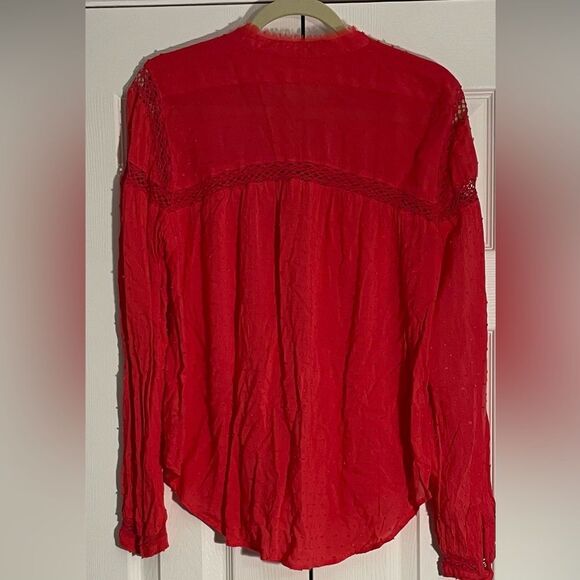 Free People Red Swiss Dot Embroidered Crotchet Trim Blouse Size Medium - Picture 2 of 7
